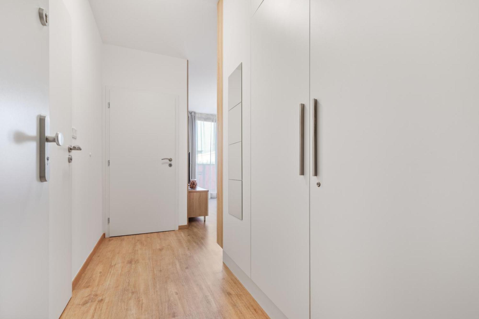 Lam Safari - Balcony - Ac - Free Parking Apartment Bratislava Luaran gambar