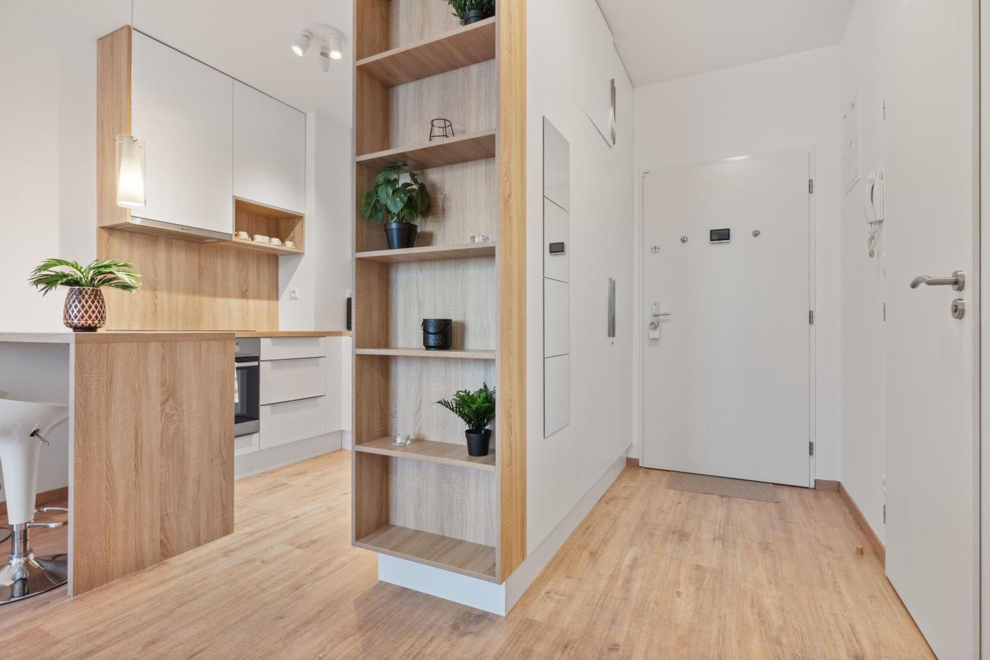 Lam Safari - Balcony - Ac - Free Parking Apartment Bratislava Luaran gambar
